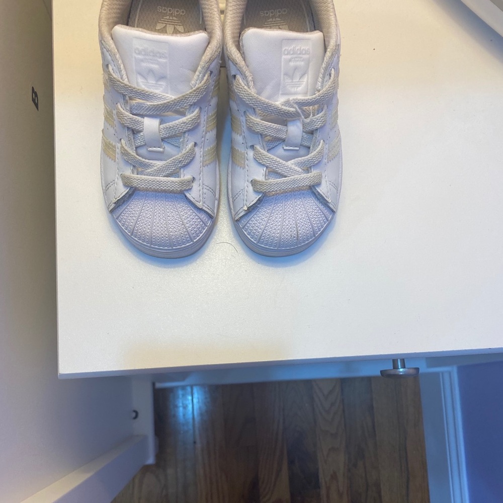 Adidas 6 1/2c
